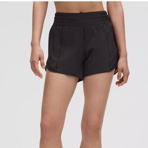 Lululemon Hotty Hot High-Rise Lined Short 4"